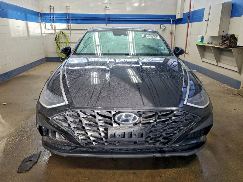 Фото 5 - HYUNDAI SONATA