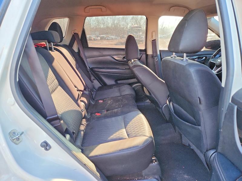 Фото 11 - NISSAN ROGUE