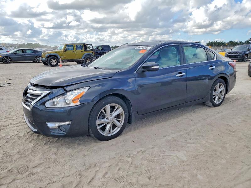 Фото 1 - NISSAN ALTIMA