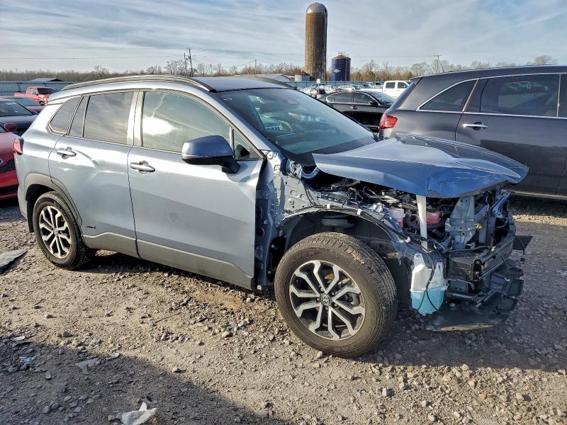 Фото 4 - TOYOTA COROLLA CR