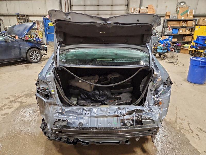 Фото 6 - TOYOTA COROLLA