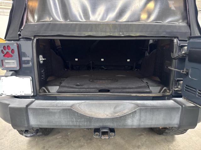 Фото 12 - JEEP WRANGLER