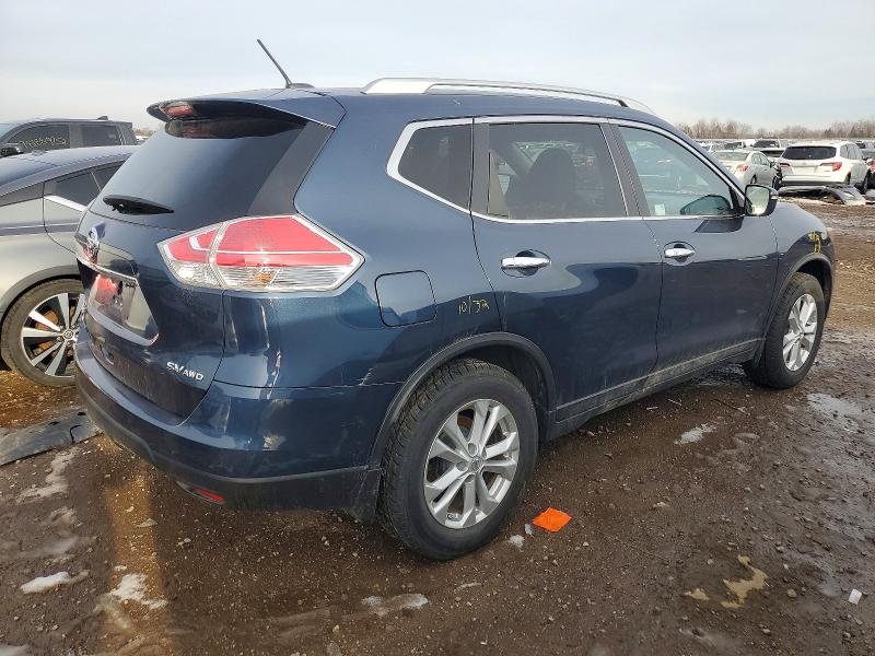 Фото 3 - NISSAN ROGUE