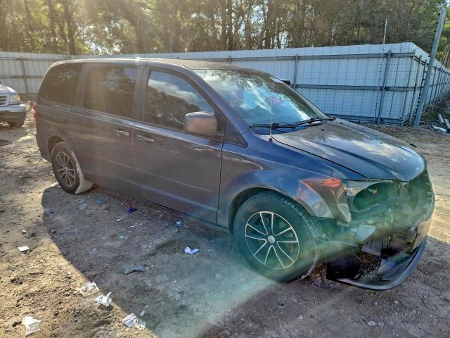 Фото 4 - DODGE CARAVAN