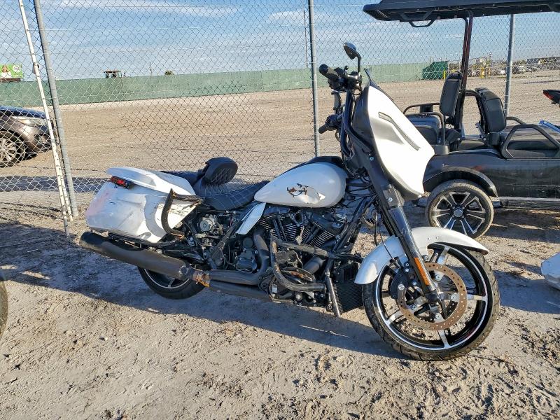 HARLEY-DAVIDSON FL 2024