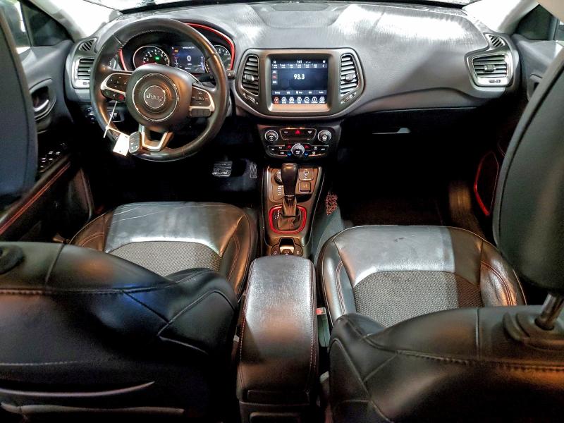 Фото 8 - JEEP COMPASS