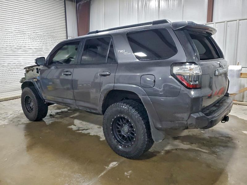 Фото 2 - TOYOTA 4RUNNER