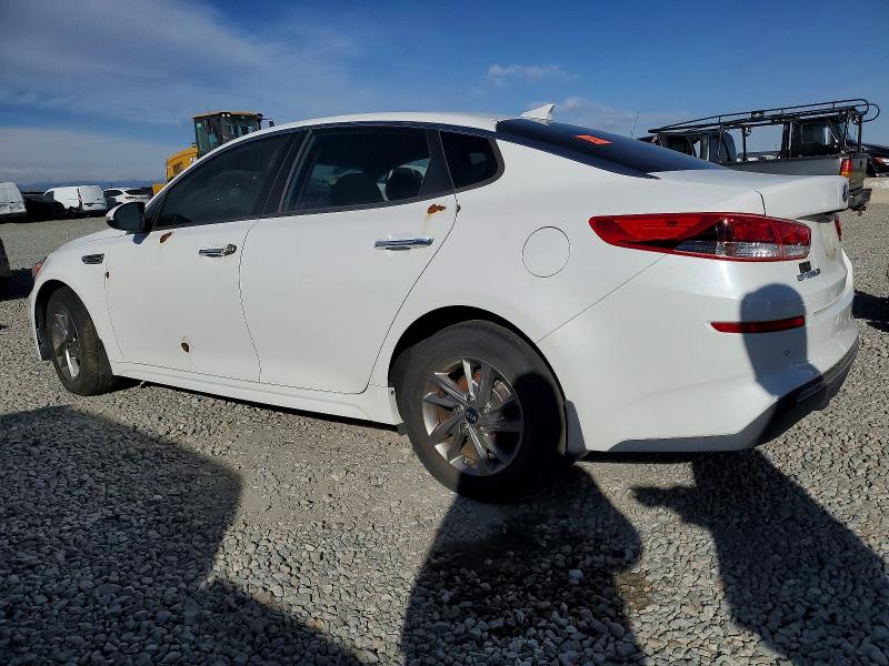 Фото 2 - KIA OPTIMA