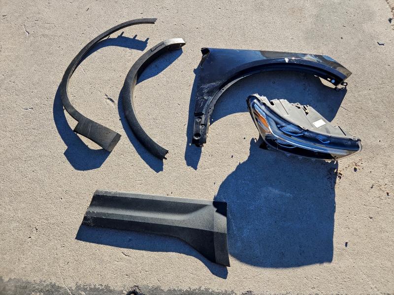 VOLVO XC40 2021 VIN YV4162UM8M2417157