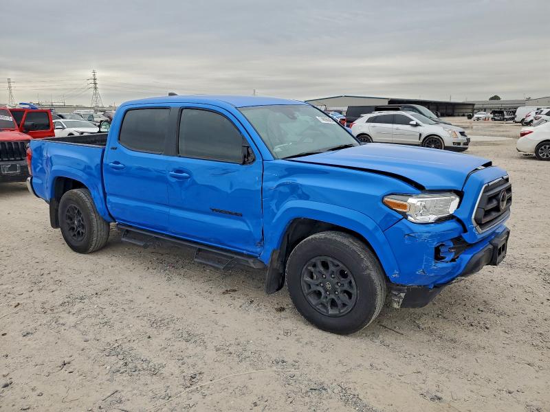 Фото 4 - TOYOTA TACOMA