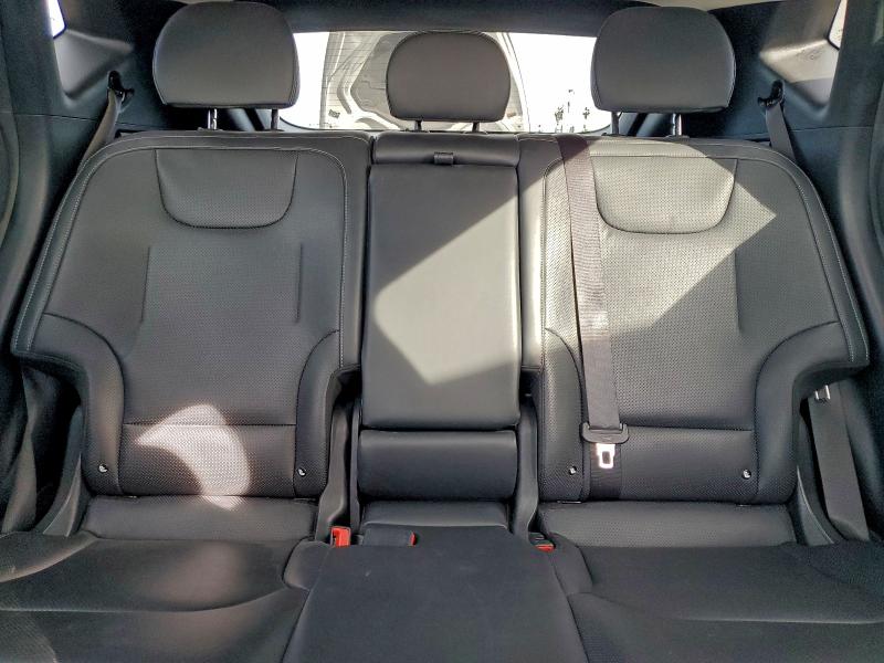 Фото 10 - KIA EV6 LIGHT