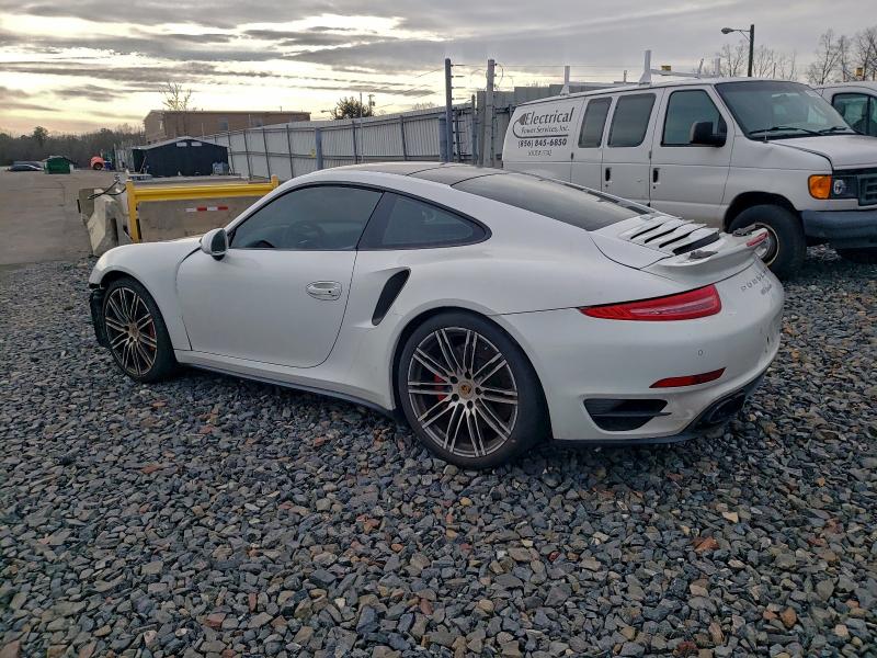 Фото 2 - PORSCHE 911