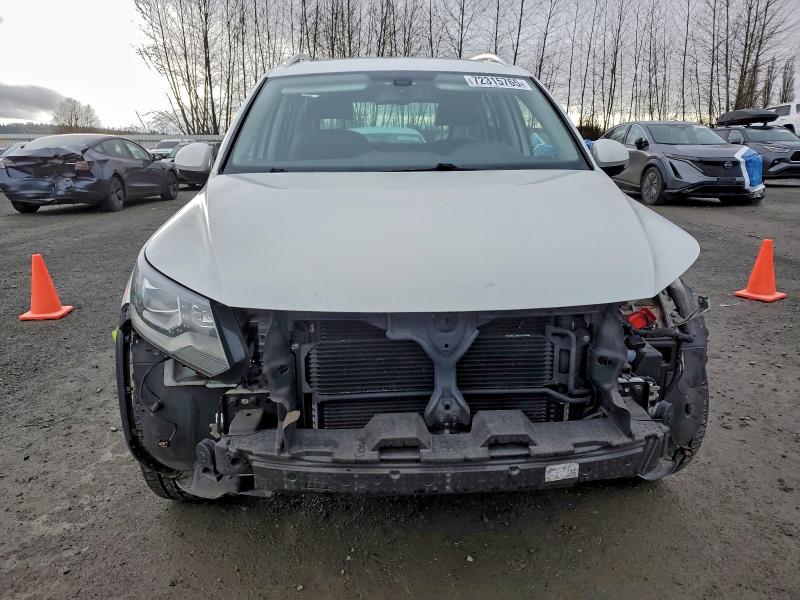 Фото 5 - VOLKSWAGEN TIGUAN