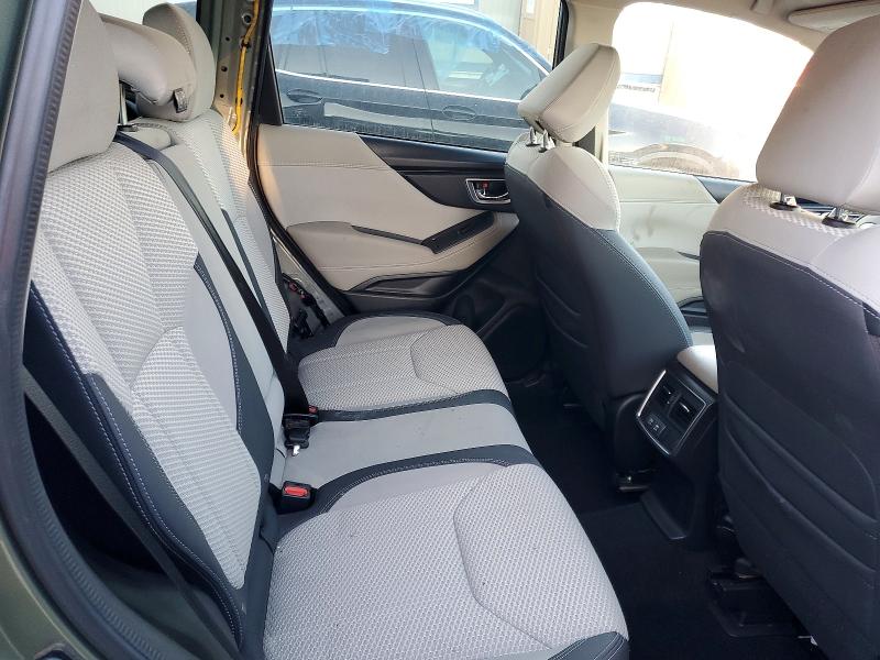 Фото 11 - SUBARU FORESTER