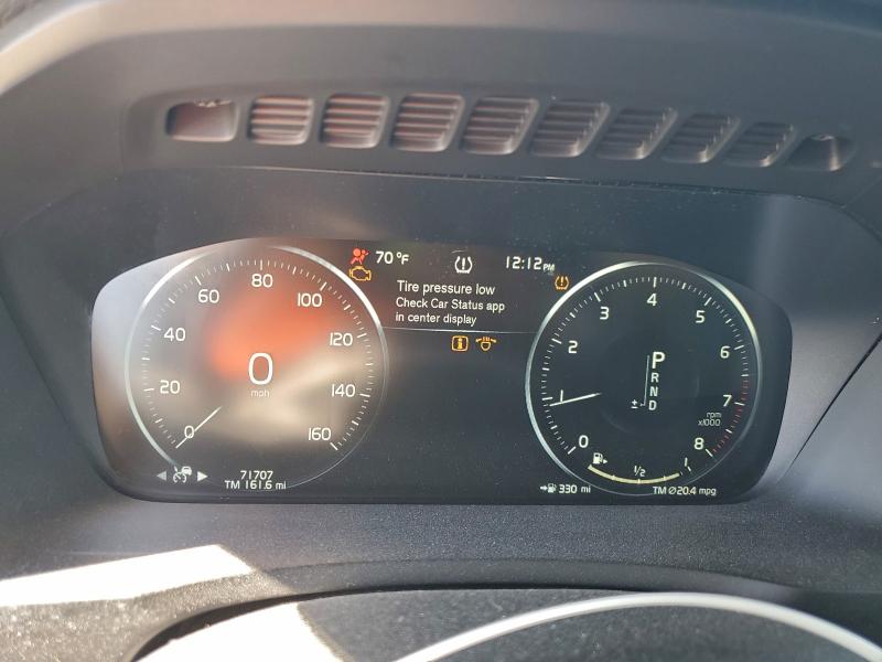 Фото 9 - VOLVO XC90