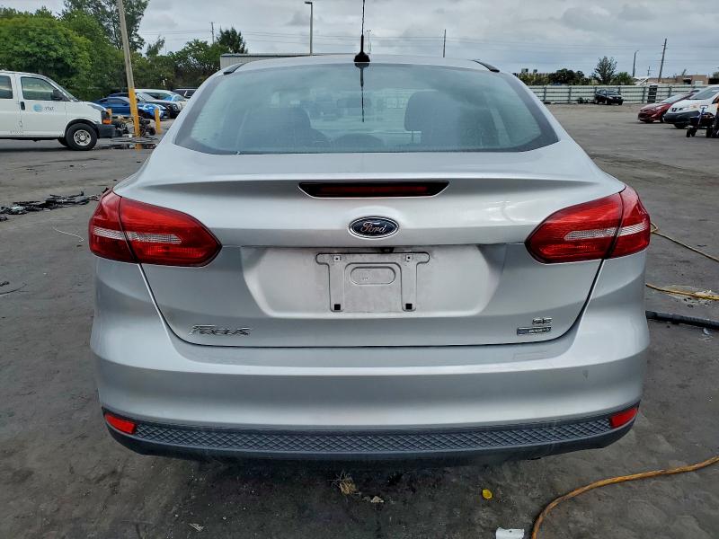 Фото 6 - FORD FOCUS