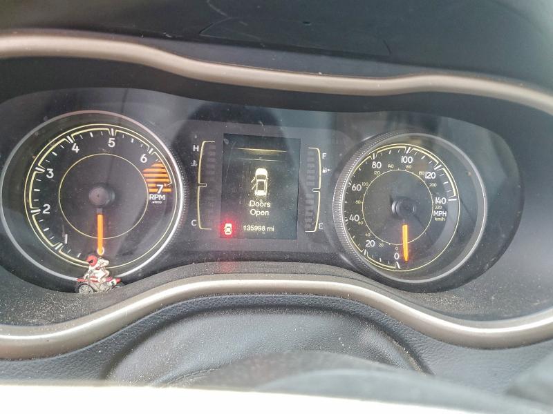 Фото 9 - JEEP GRAND CHER