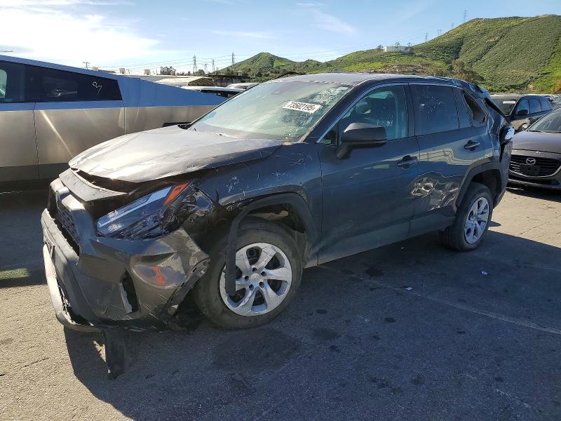 Фото 1 - TOYOTA RAV4