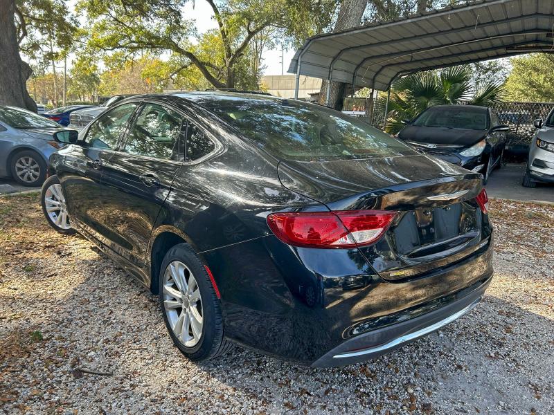 Фото 3 - CHRYSLER 200