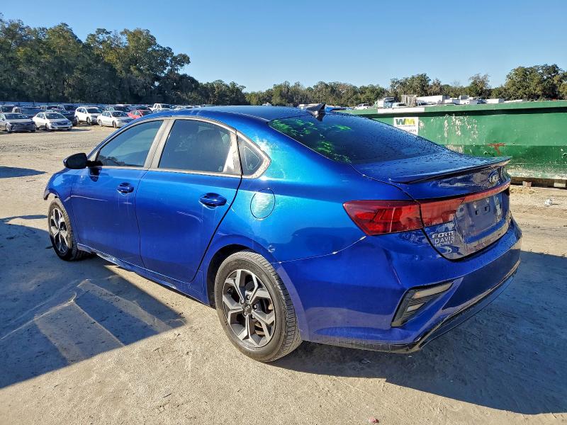 Фото 2 - KIA FORTE