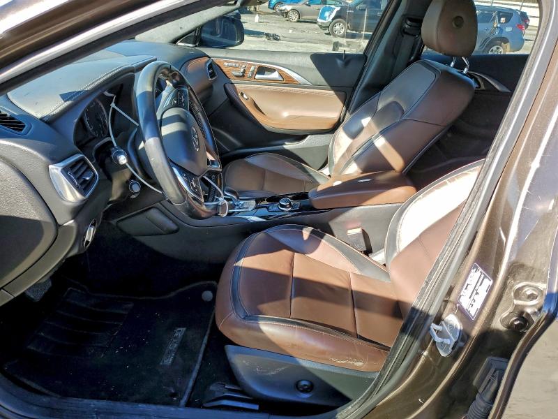 Фото 7 - INFINITI QX30