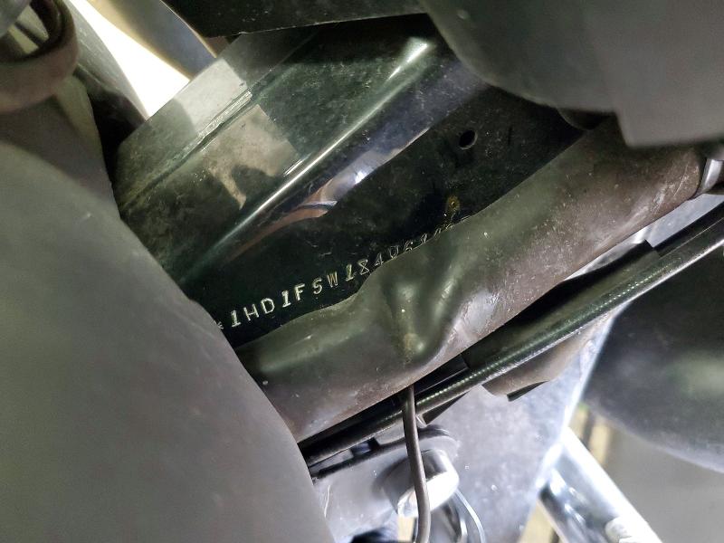 HARLEY-DAVIDSON FL 2004