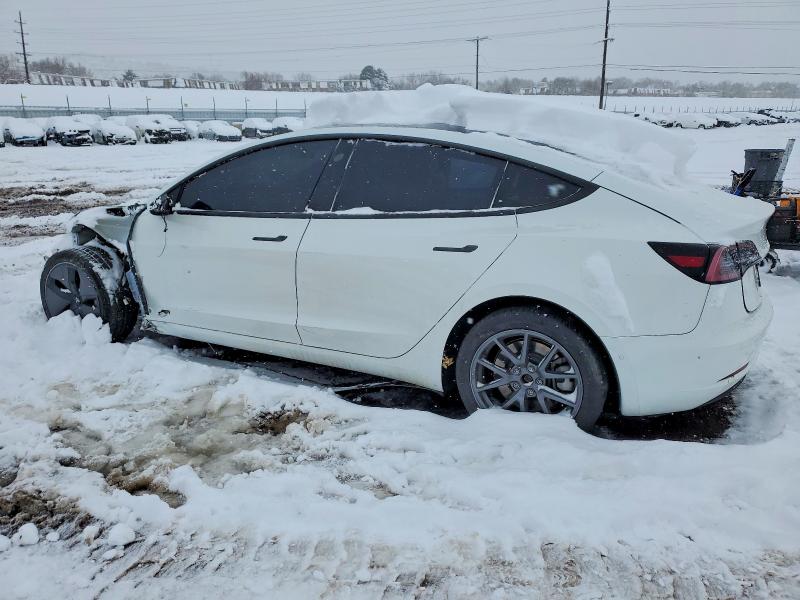 Фото 2 - TESLA MODEL 3