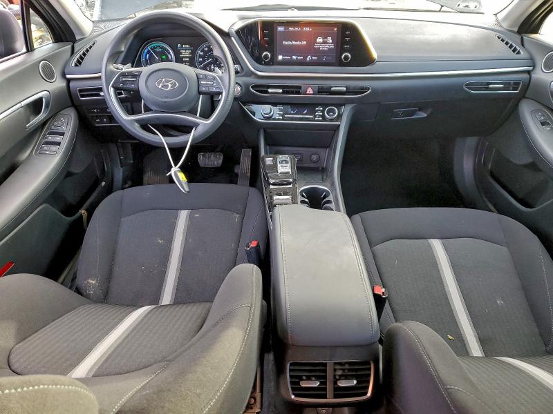 Фото 8 - HYUNDAI SONATA