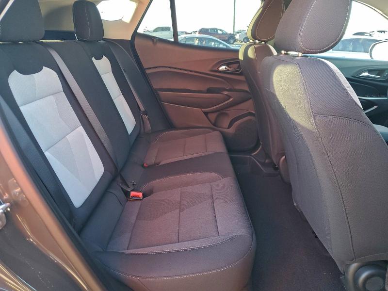 Фото 11 - CHEVROLET TRAX