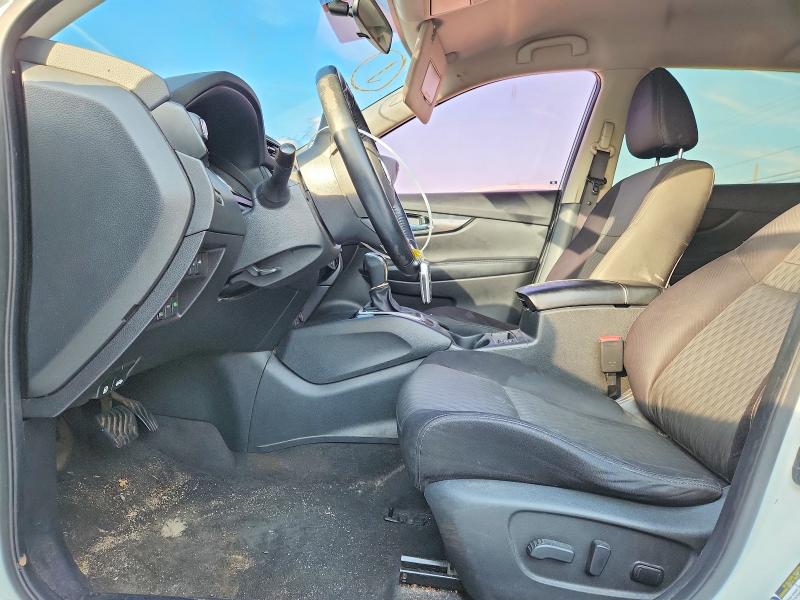 Фото 7 - NISSAN ROGUE