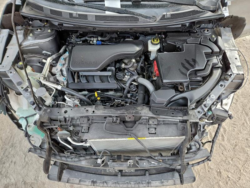 Фото 12 - NISSAN ROGUE