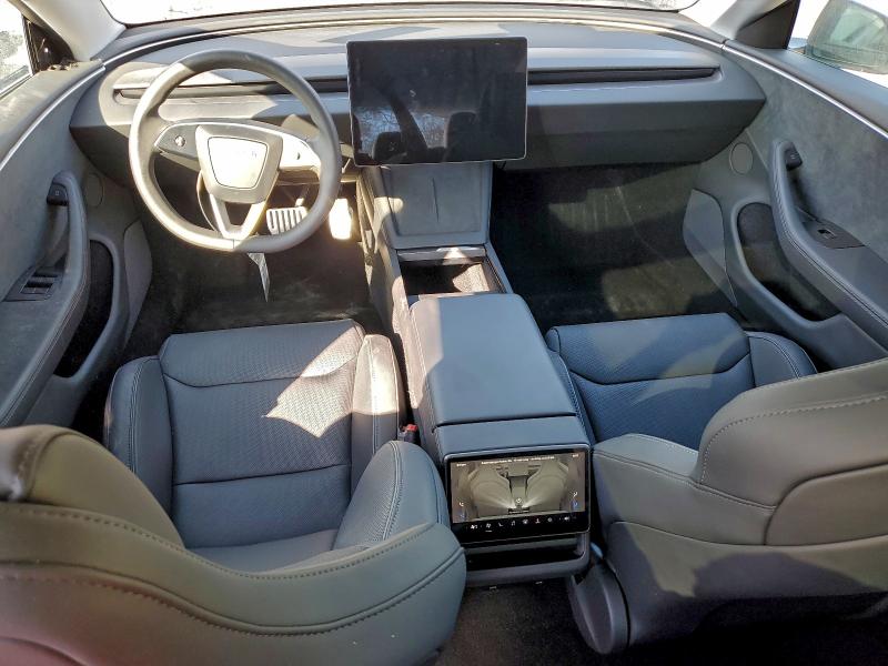 Фото 8 - TESLA MODEL 3