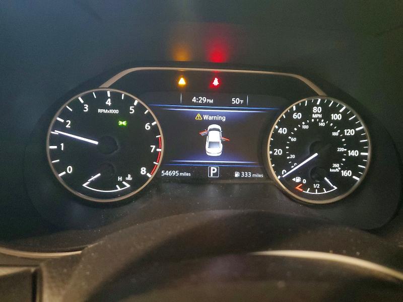 Фото 9 - NISSAN MAXIMA