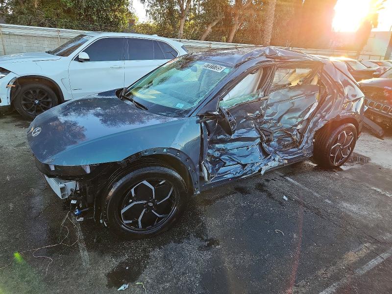 Фото 1 - HYUNDAI IONIQ