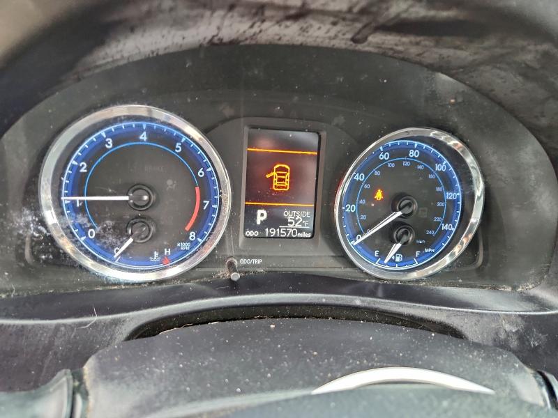 Фото 9 - TOYOTA COROLLA