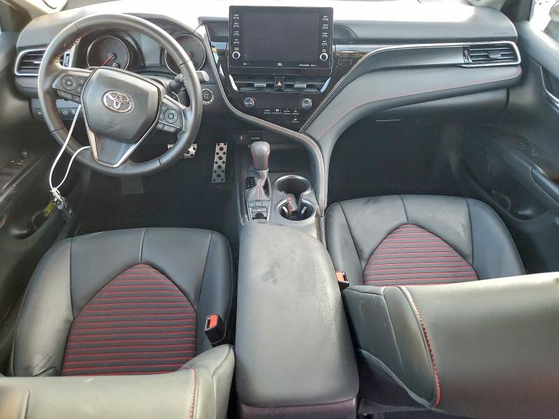 Фото 8 - TOYOTA CAMRY