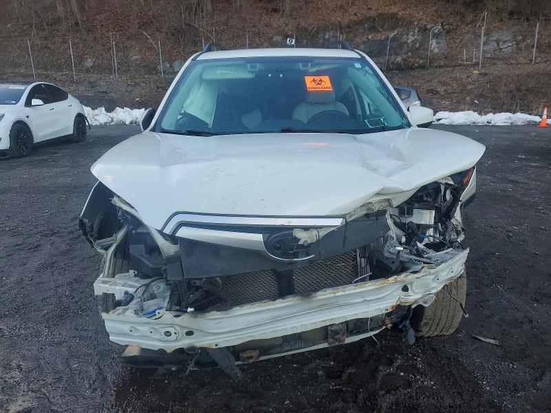 Фото 5 - SUBARU FORESTER