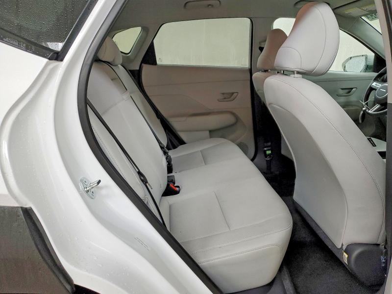 Фото 11 - HYUNDAI KONA