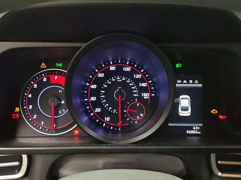 Фото 9 - HYUNDAI ELANTRA