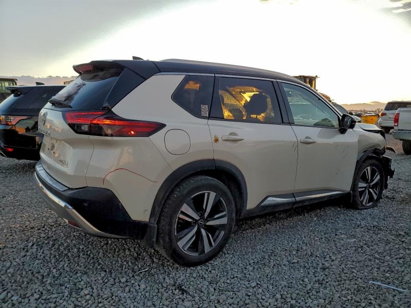 Фото 3 - NISSAN ROGUE