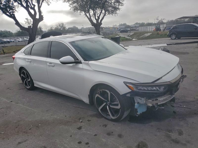 Фото 4 - HONDA ACCORD