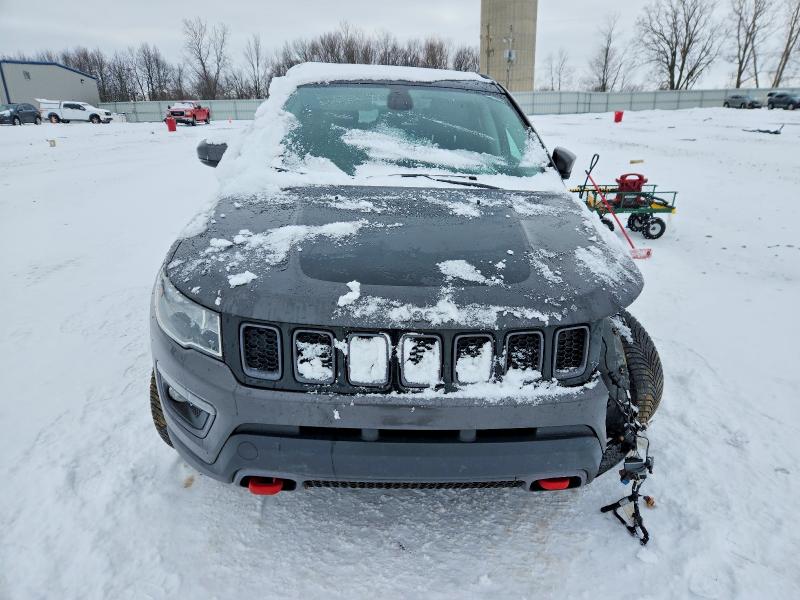 Фото 5 - JEEP COMPASS