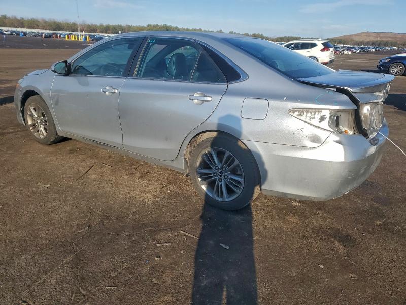 Фото 2 - TOYOTA CAMRY