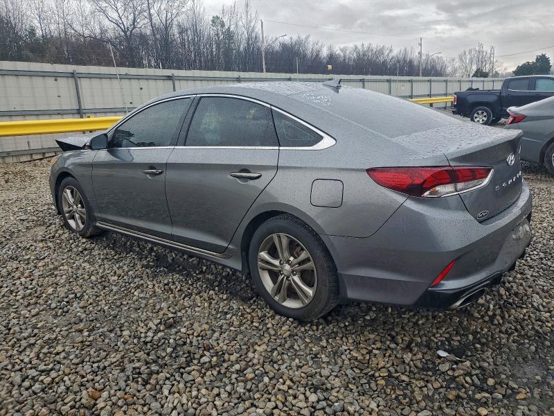 Фото 2 - HYUNDAI SONATA