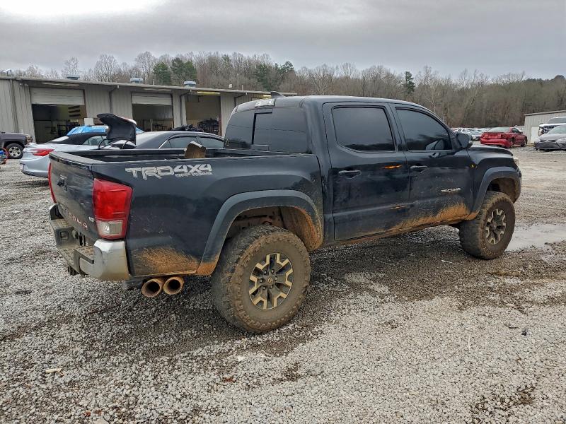 Фото 3 - TOYOTA TACOMA