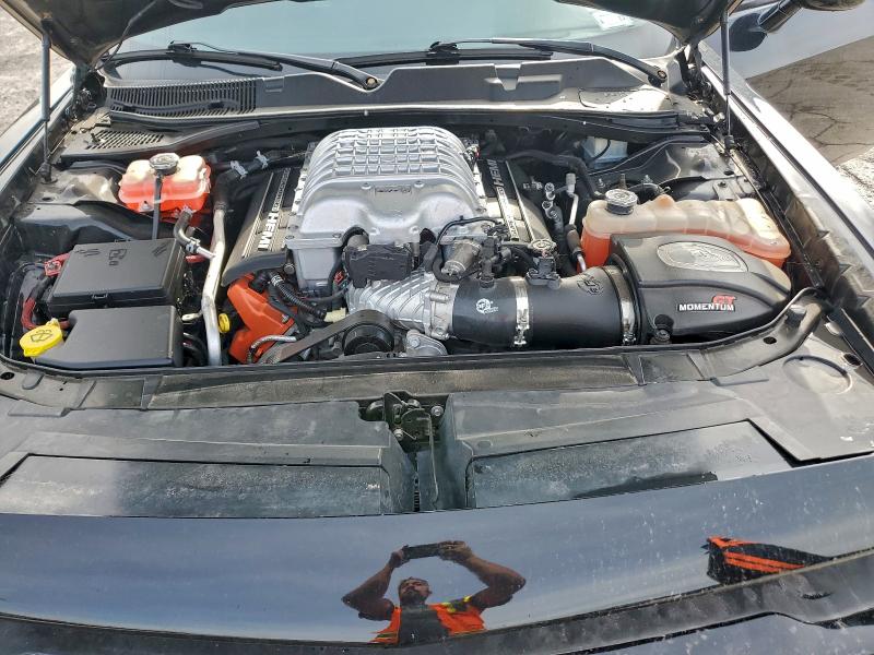 Фото 11 - DODGE CHALLENGER