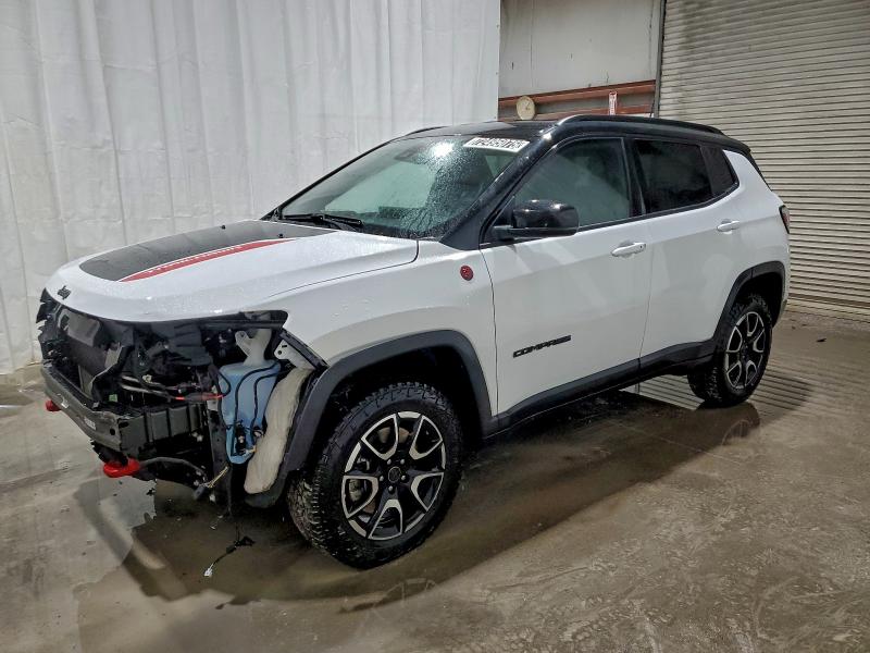 Фото 1 - JEEP COMPASS