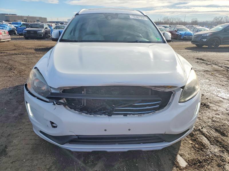 Фото 5 - VOLVO XC60