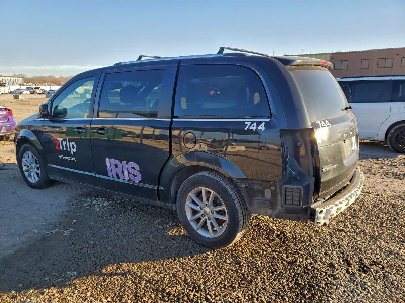 Фото 2 - DODGE CARAVAN