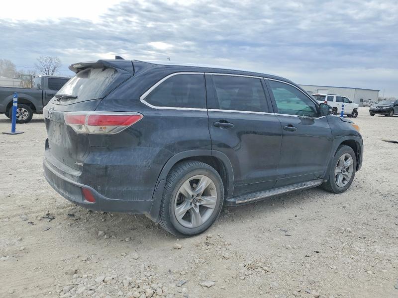 Фото 3 - TOYOTA HIGHLANDER